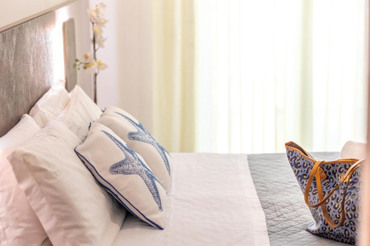 Hotel Condor-New 2024-Con Piscina リッチョーネ エクステリア 写真